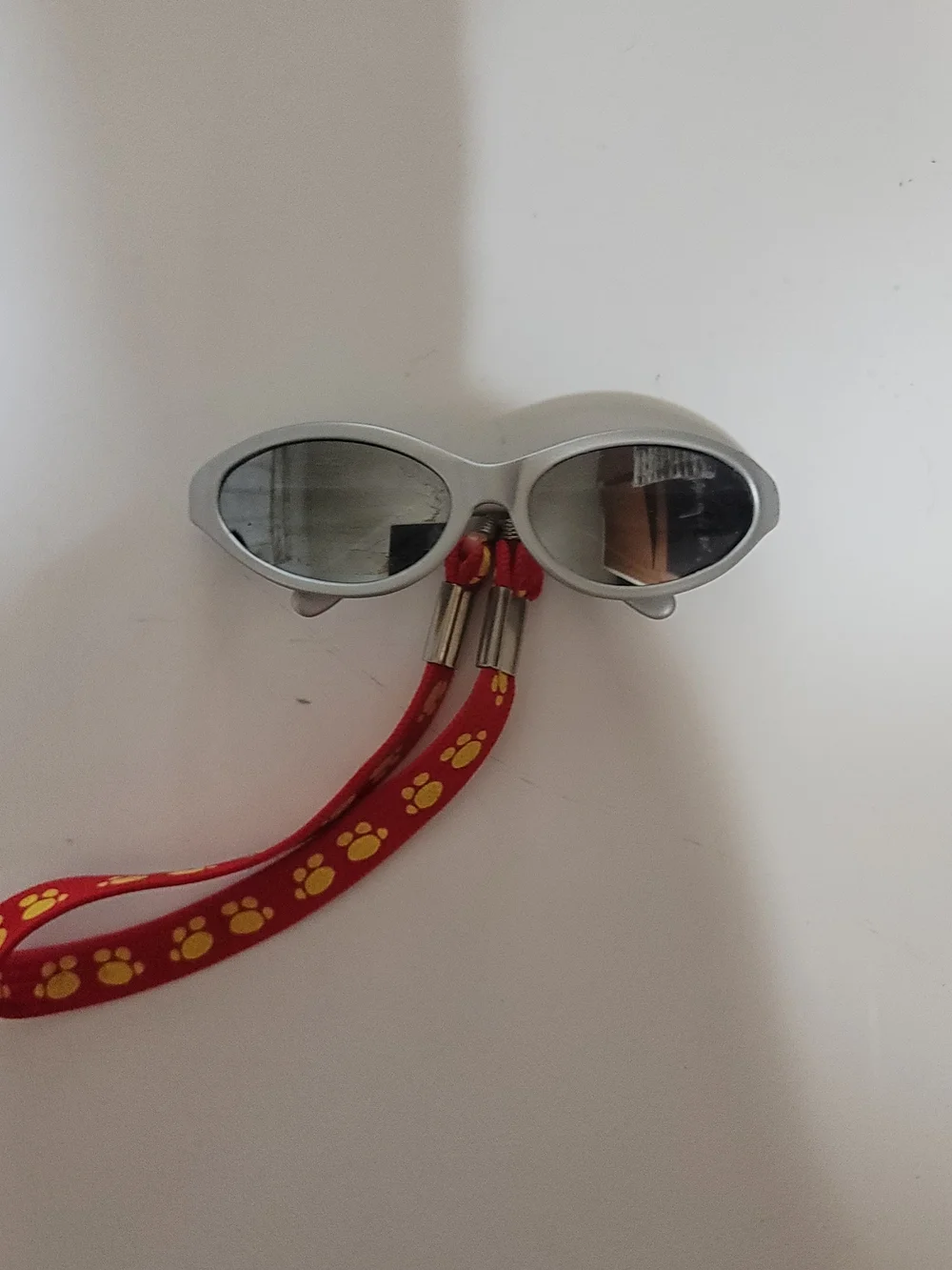 Build-A-Bear Silver Sunglasses Red Head Strap Yellow Pawprints Accessory Cat Eye